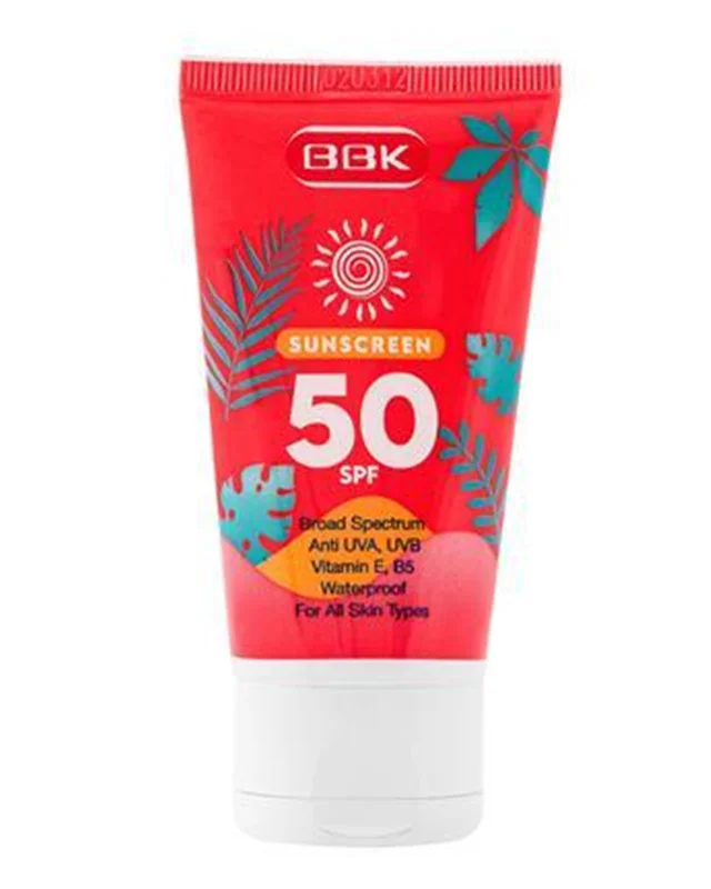 ​کرم ضد آفتاب با SPF 50 بی رنگ